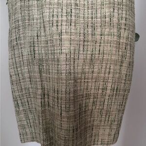 Liz Claiborne Textured Pencil Skirt in Cream and Green